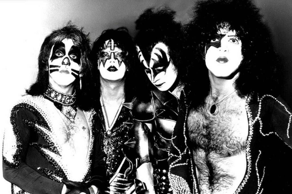 i KISS