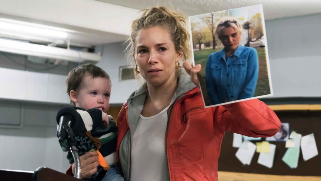 Sienna Miller è la protagonista di American Woman