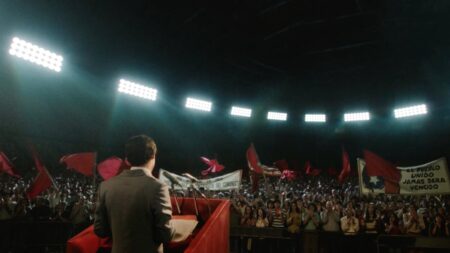 Una scena di Berlinguer - la grande ambizione