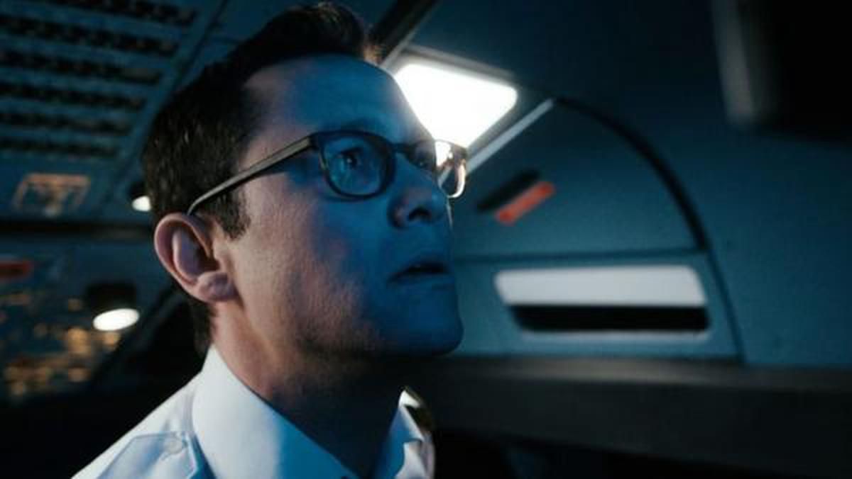 Joseph Gordon Levitt in 7500