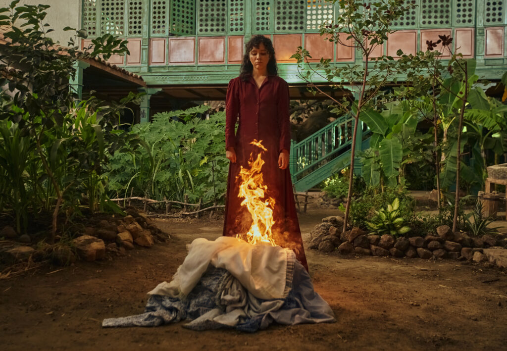 Una scena di Cent'anni di Solitudine (fonte: Netflix)