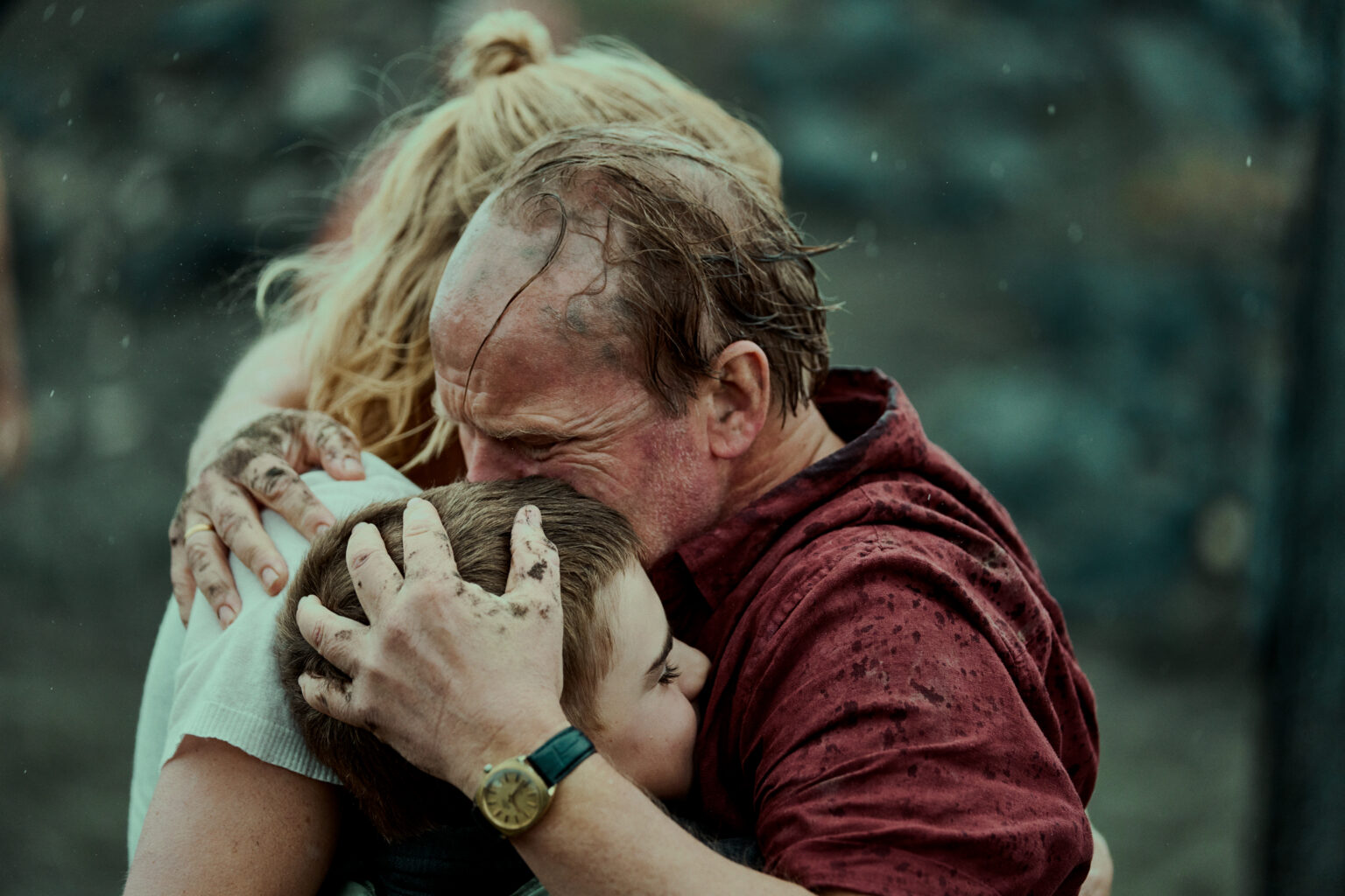 Come finisce la serie La Palma: chi si salva, tra lava e tsunami? Una scena de La palma (fonte: Netflix)