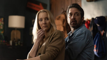 Ray Romano e Lisa Kudrow in No Good Deed