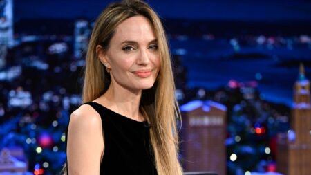 Angelina Jolie da Jimmy Fallon nel 2024