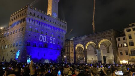 Capodanno 2025 a Firenze: gli ospiti del concertone, da Mr. Rain a Caccamo Piazza della Signoria