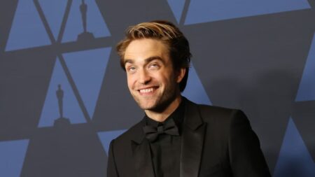 Robert Pattinson