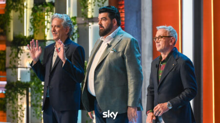 Un momento della terza puntata di Masterchef 14 (fonte Sky)