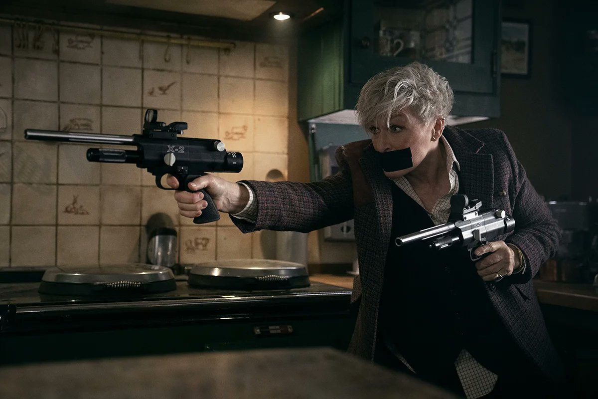 Glenn Close nel film Back in Action. 