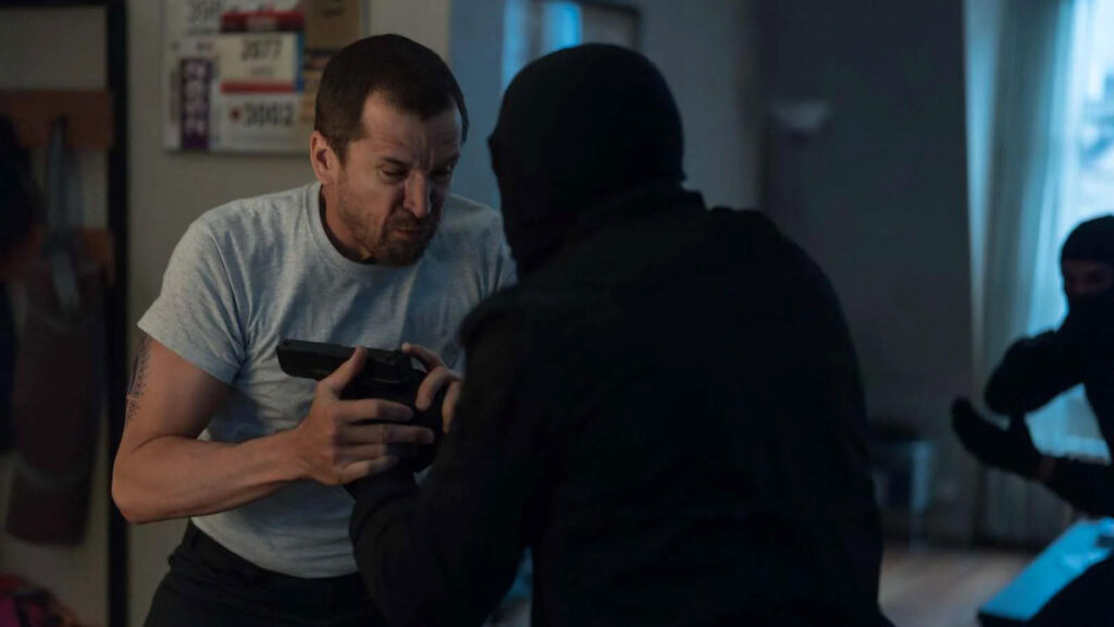 Una scena di azione nel film Ad Vitam