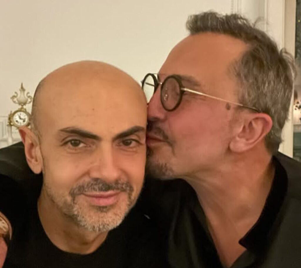 Laurent Miralles, la causa di morte dell’ex compagno di Enzo Miccio: “Un dolore indescrivibile” Enzo Miccio con il suo ex compagno, Laurent Miralles