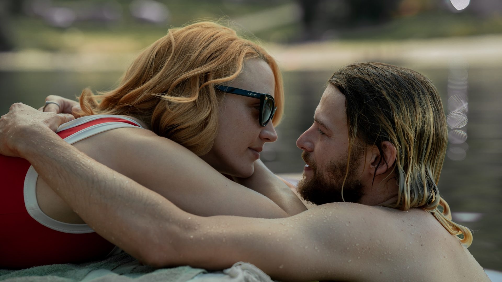 Mateusz Kosciukiewicz e Jasmina Polak in una scena di Hound's Hill.