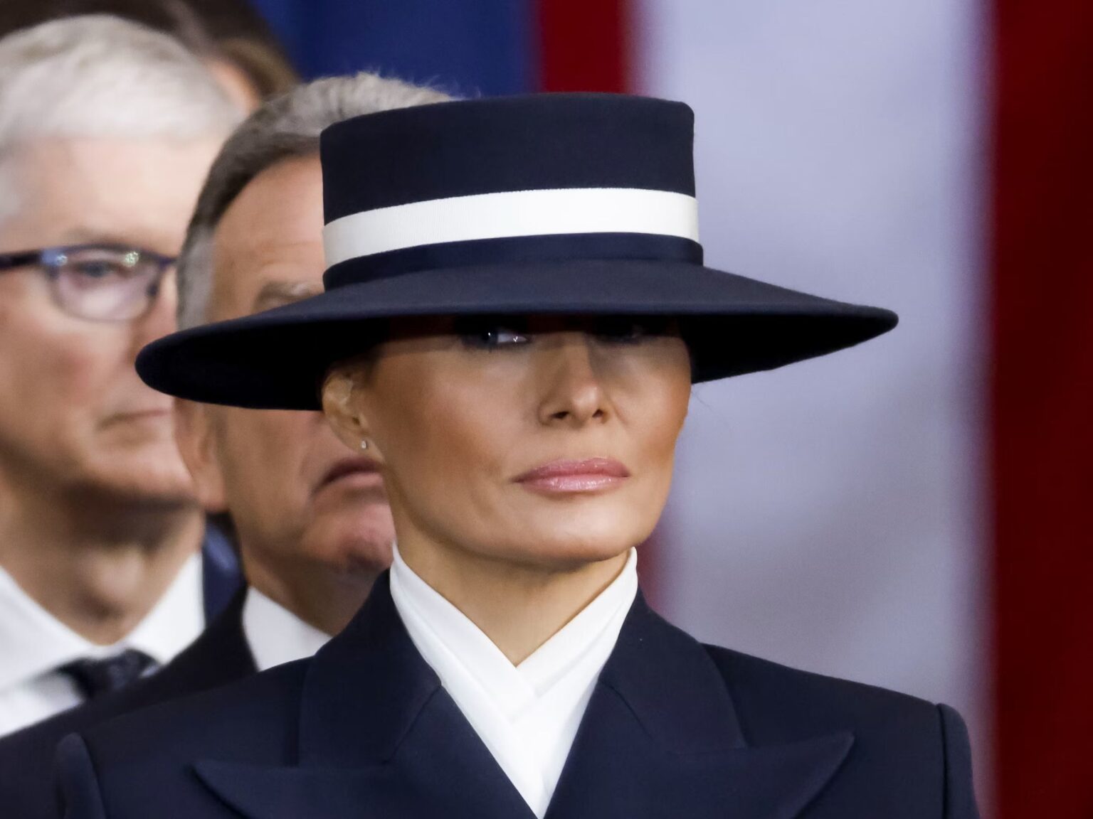 Melania Trump con il cappello all'insediamento di suo marito, nel 2025