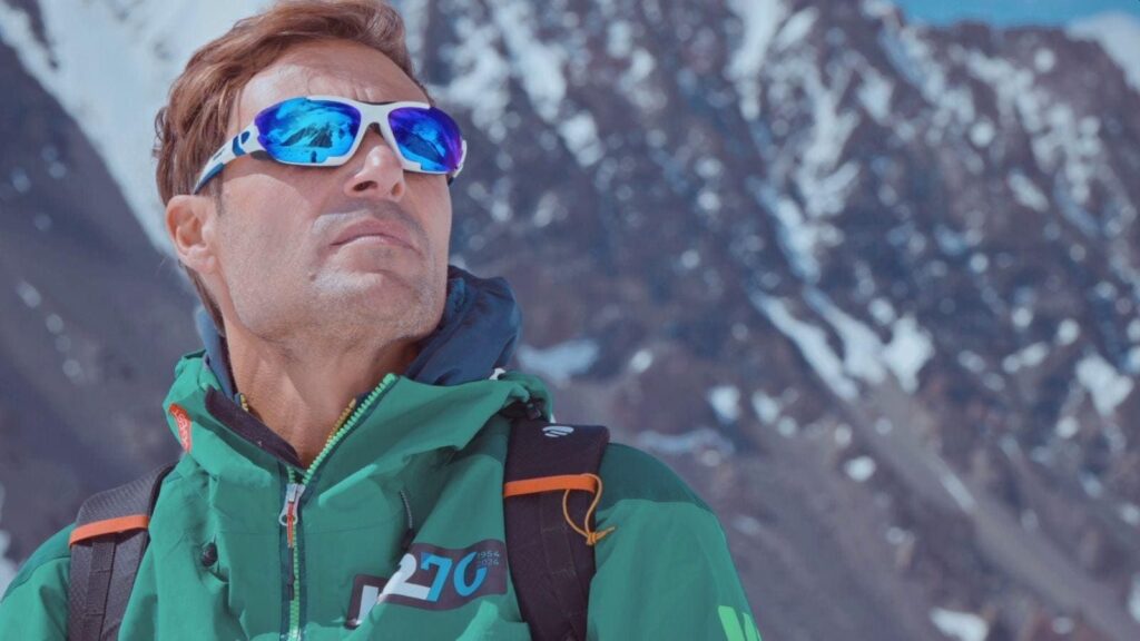 Sulle orme del K2 in streaming Una scena del documentario Sulle orme del K2