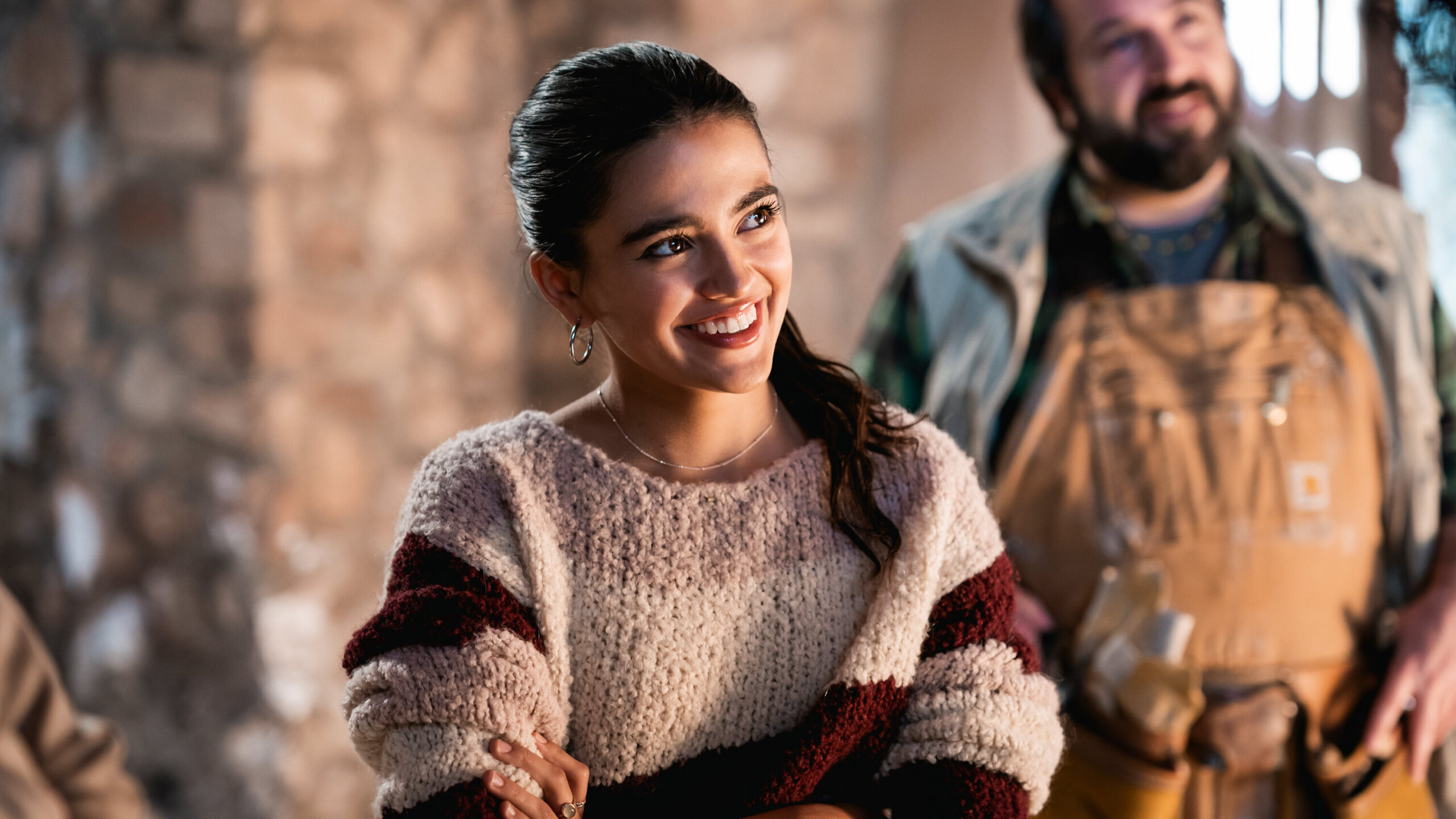 Maia Reficco in una scena de La Dolce Villa. 