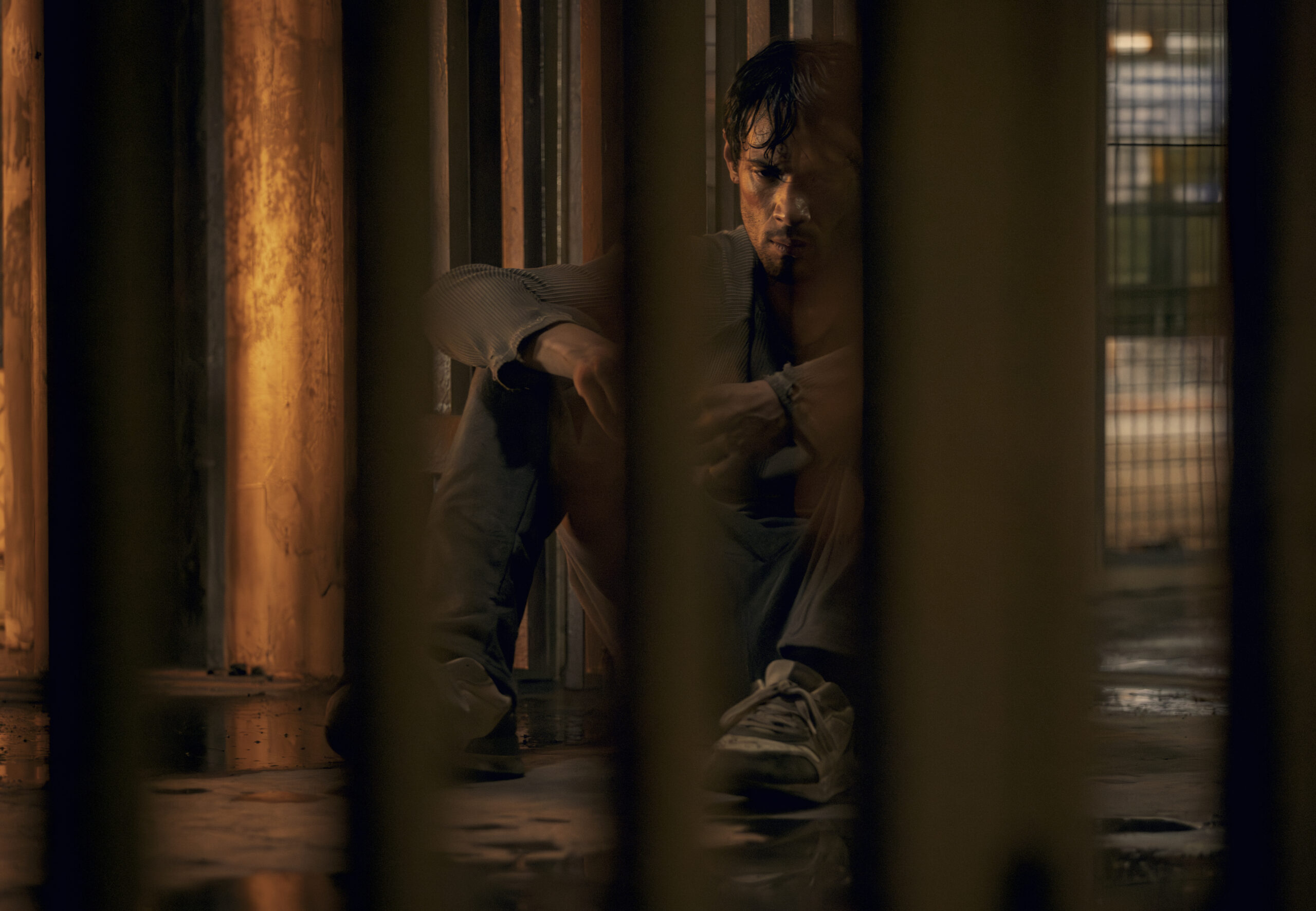 Una scena di Cella 211 (fonte: Netflix)