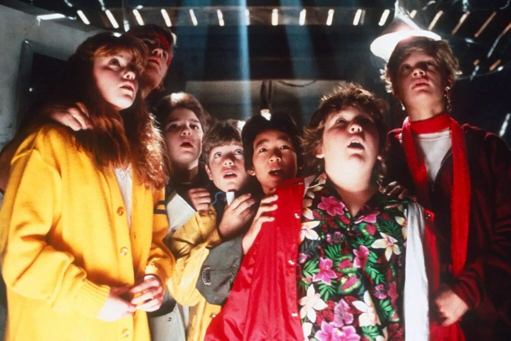 I Goonies 2, Josh Brolin getta un’ombra sul sequel: “Non voglio rovinare il ricordo” Una scena de I Goonies