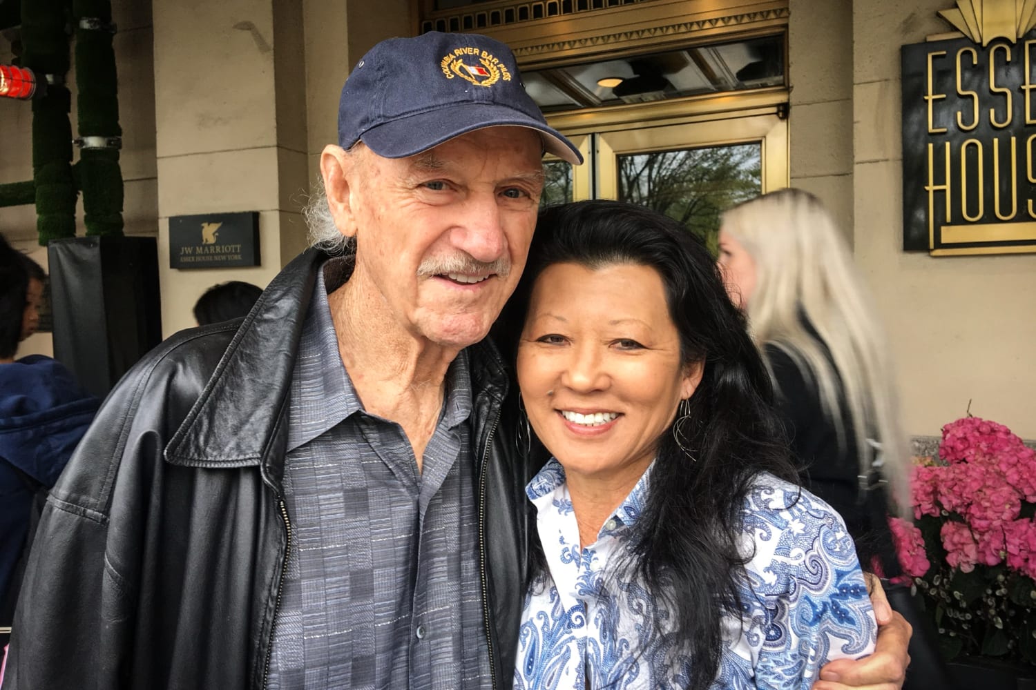 Gene Hackman e Betsy Arakawa