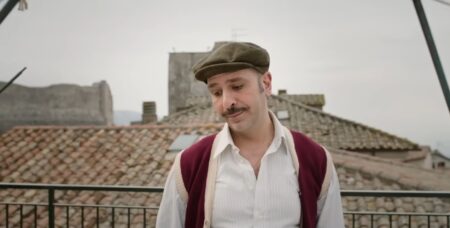 Checco Zalone ne L'ultimo giorno di patriarcato
