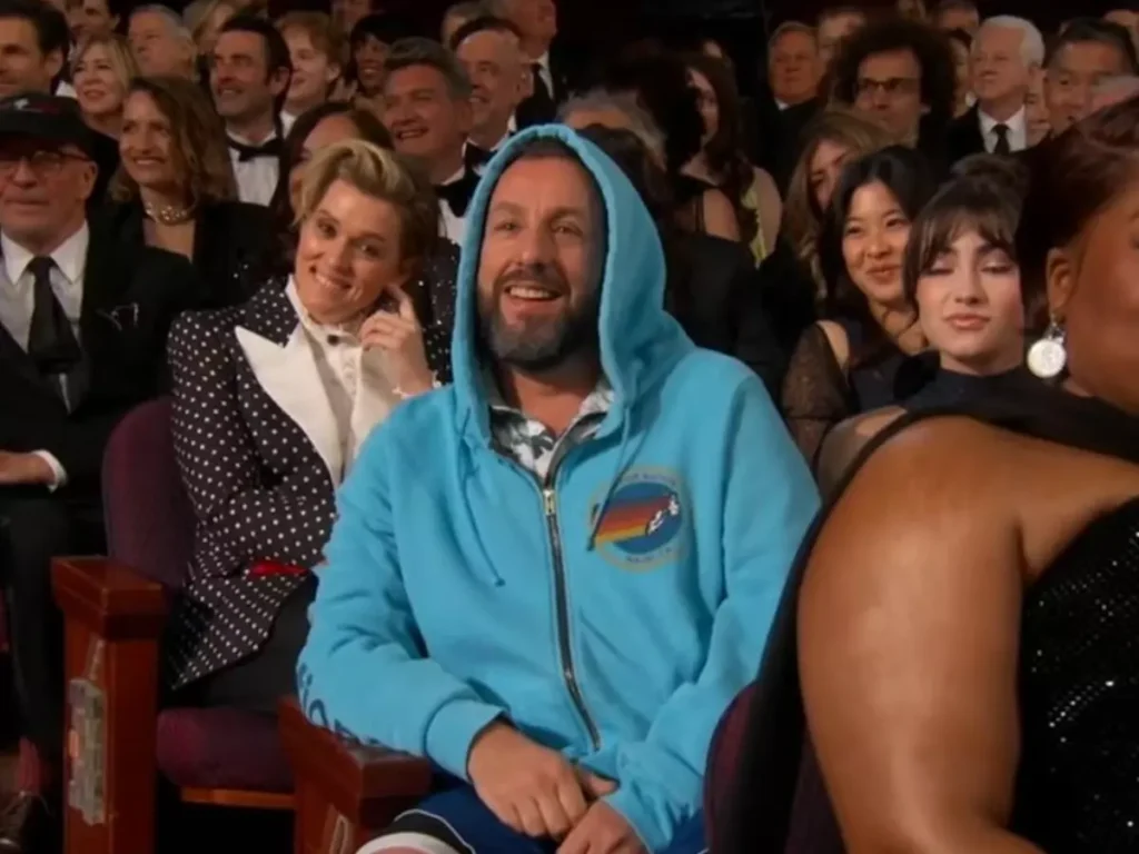 Adam Sandler in felpa agli Oscar 2025