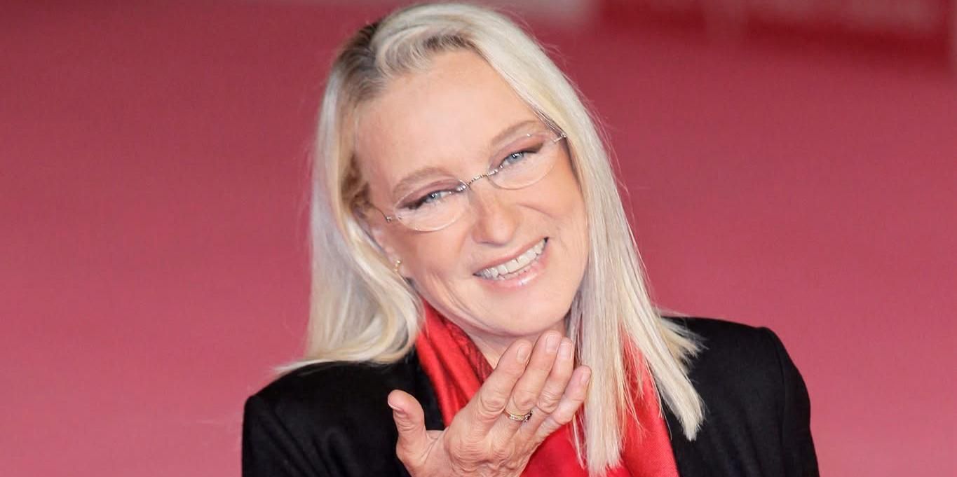 Eleonora Giorgi sul tappeto rosso