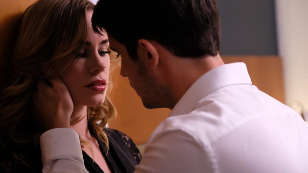 Una scena del film La regina del peccato