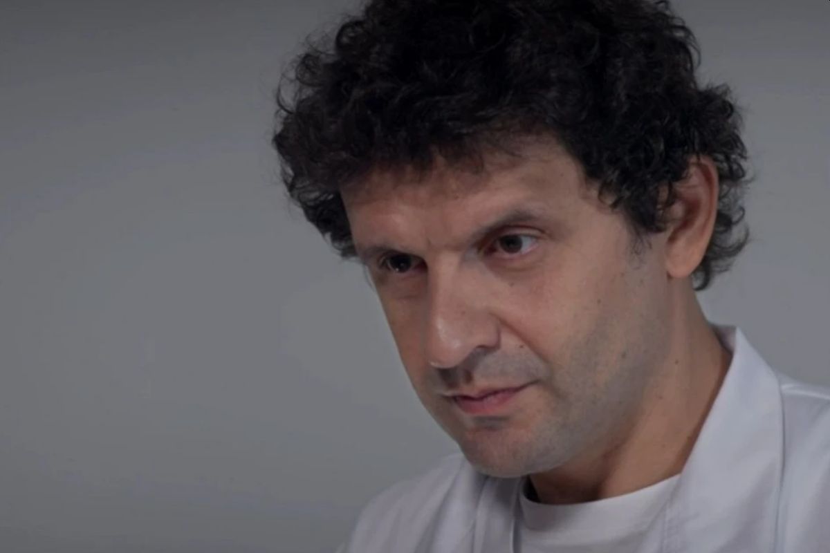 Daniele Fusco (Marco Mario De Notaris) in Un posto al sole