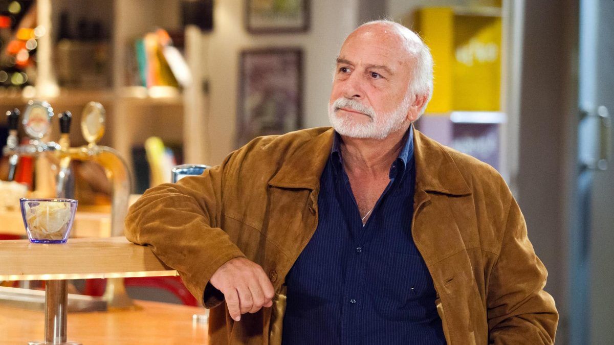 Otello (Lucio Allocca) in Un posto al sole