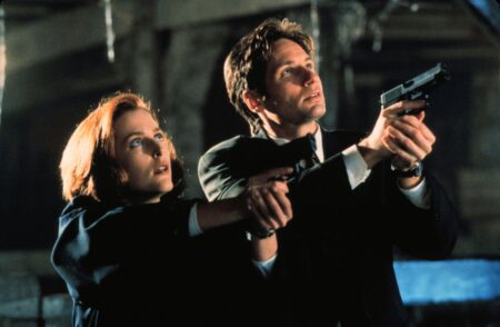 X-Files, Gillian Anderson contattata per il reboot! Mulder e Scully in X-Files