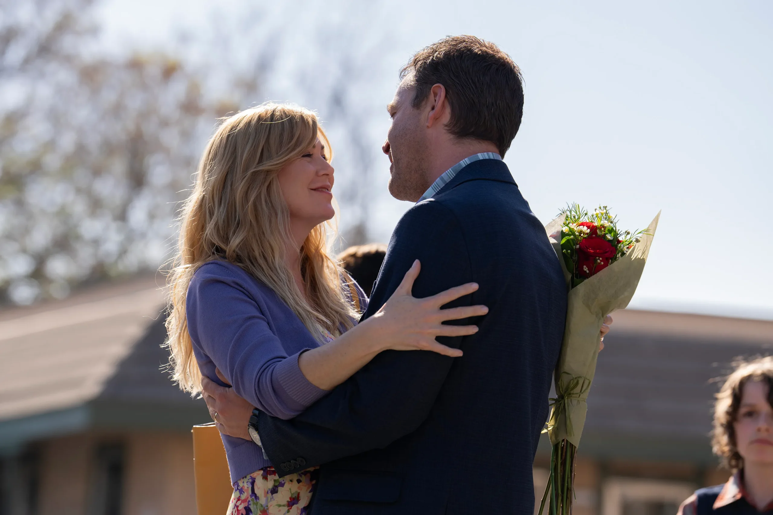 Una scena di Good American Family (fonte: Disney+)