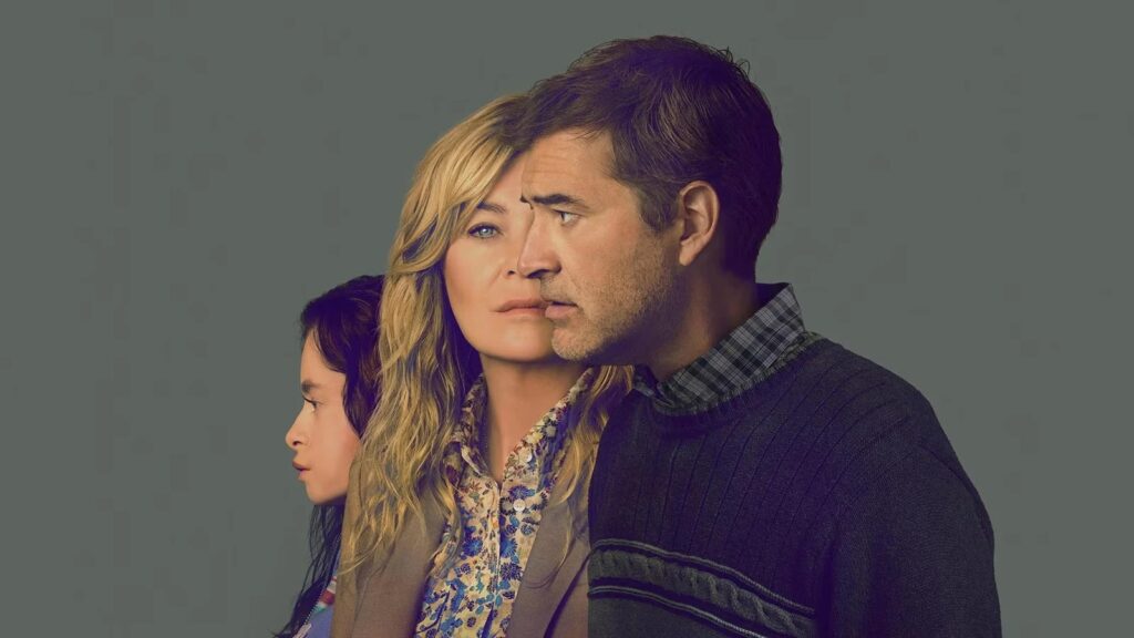 Good American Family, la recensione: Famiglie perfette, incubi reali Una scena di Good American Family (fonte: Disney+)