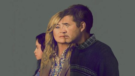 Una scena di Good American Family (fonte: Disney+)