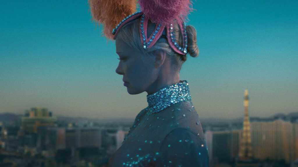 The Last Showgirl, la recensione: l’ultimo spettacolo Pamela Anderson in The Last Showgirl