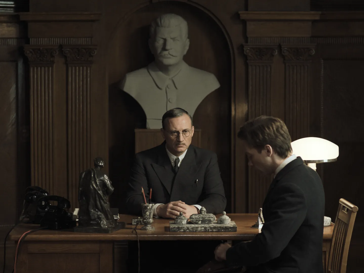 Una scena di Two Prosecutors (fonte: Pyramide, Progress)