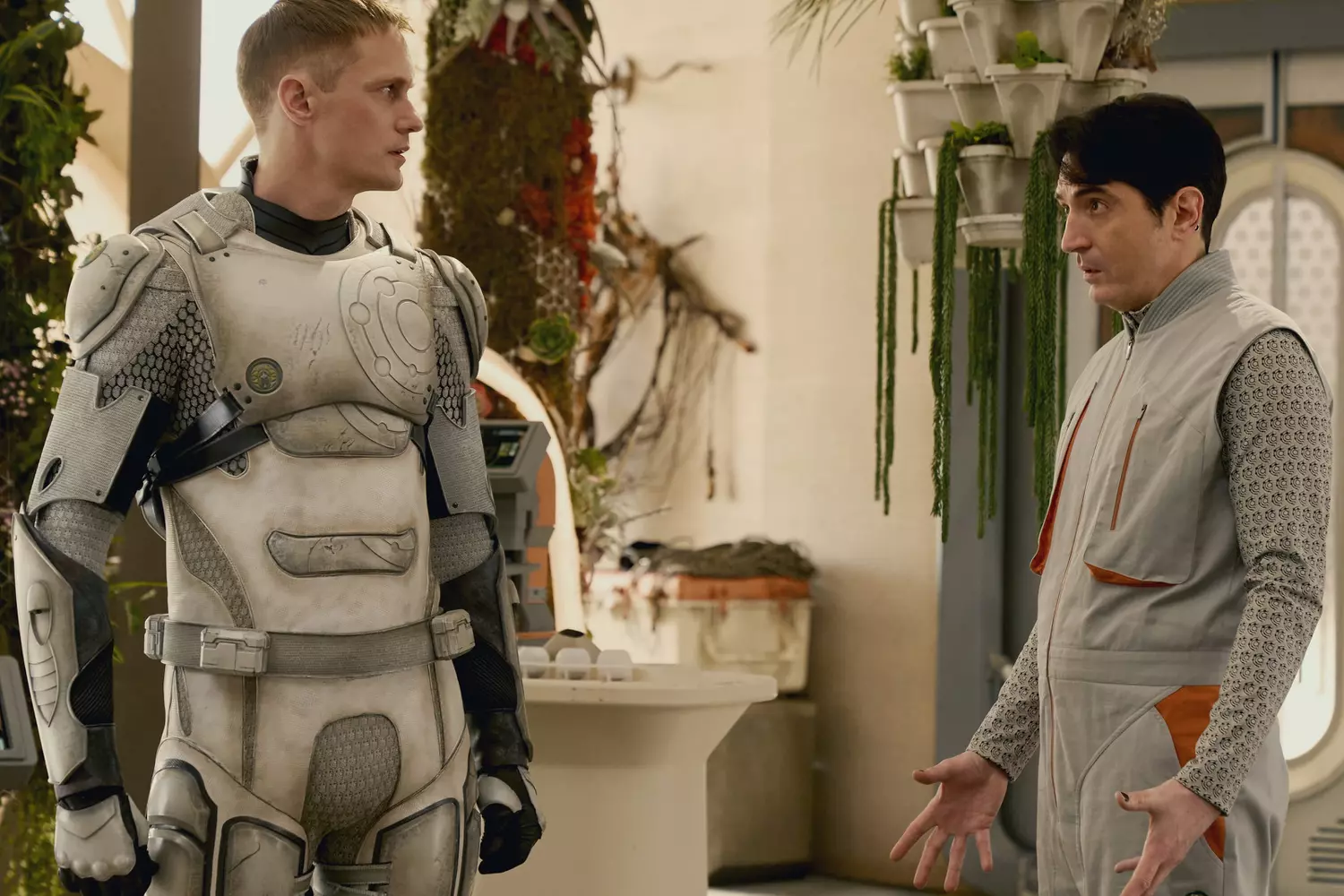 Una scena di Murderbot (fonte: Apple tv+)