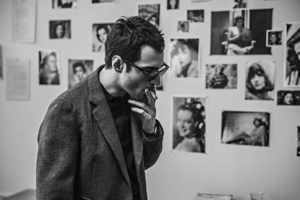 Nouvelle Vague, la recensione: Linklater reinventa il mito di Godard Un'immagine di Nouvelle Vague. Fonte: ARP