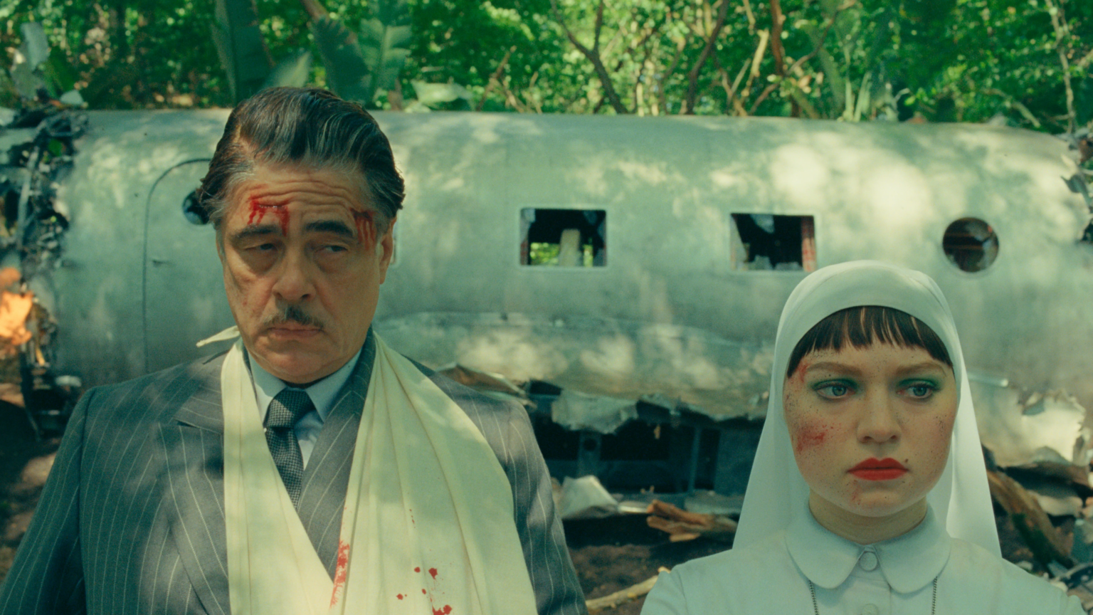 La trama fenicia, la recensione: Anderson ritrova l’anima sotto la forma La trama fenicia