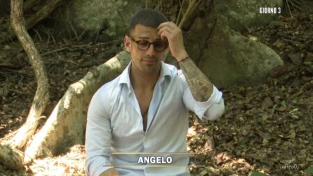Perché Angelo Famao ha lasciato l’Isola dei Famosi 2025? “Qui tutti contro di me” Angelo Famao lascia l'Isola dei Famosi 2025
