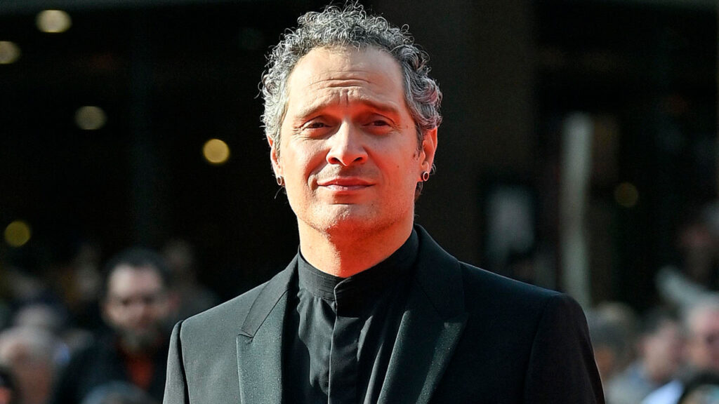 Claudio Santamaria