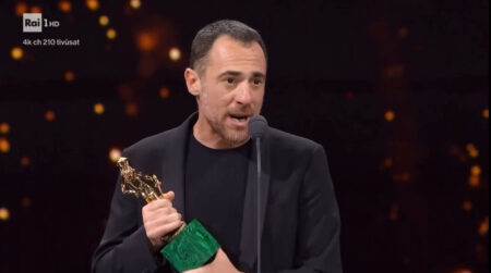 Elio Germano, nel discorso ai David 2025 cita anche Gaza: “Tutti abbiamo la stessa dignità!” Elio Germano ai David 2025