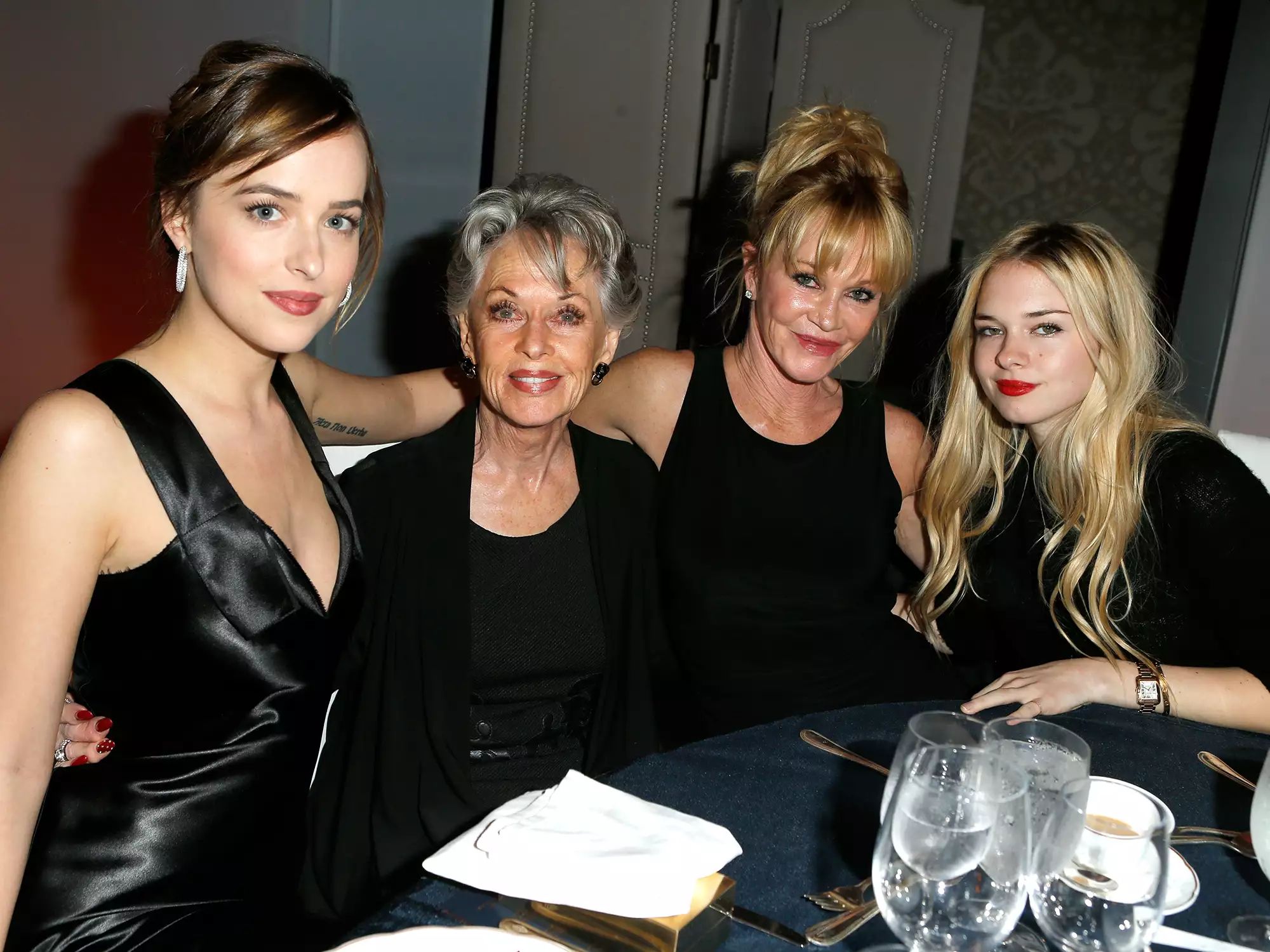 Dakota Johnson, Tippi Hedren, Melanie Griffith, Stella Banderas