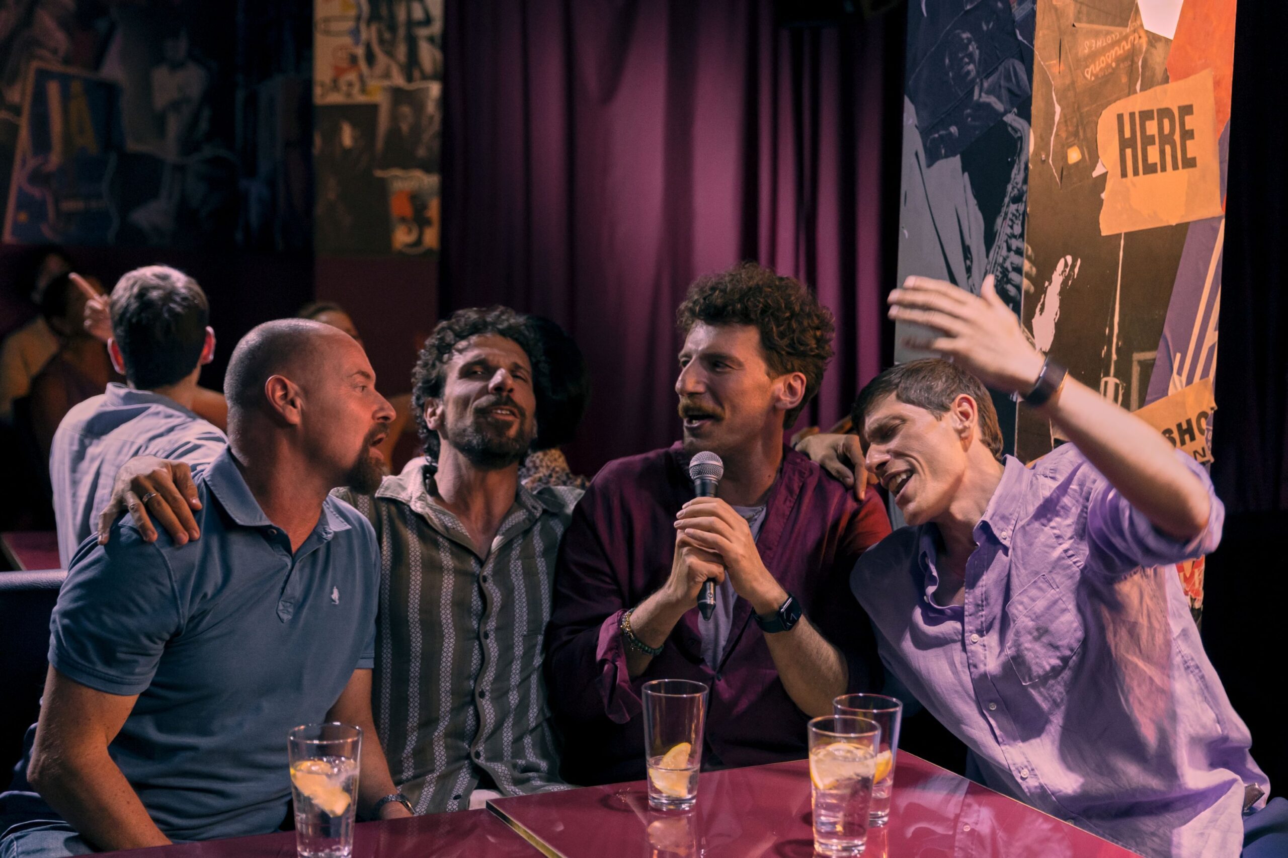 Una scena di Maschi veri (fonte: Netflix)