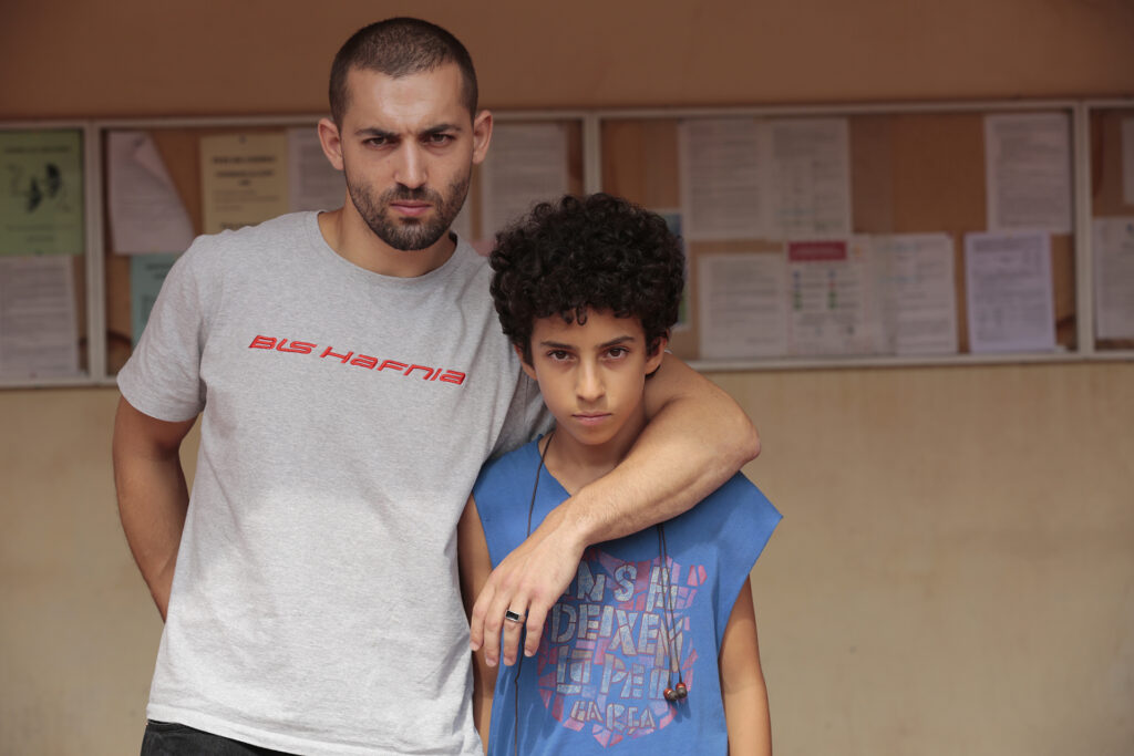 Frame dal film Una voce fuori dal coro