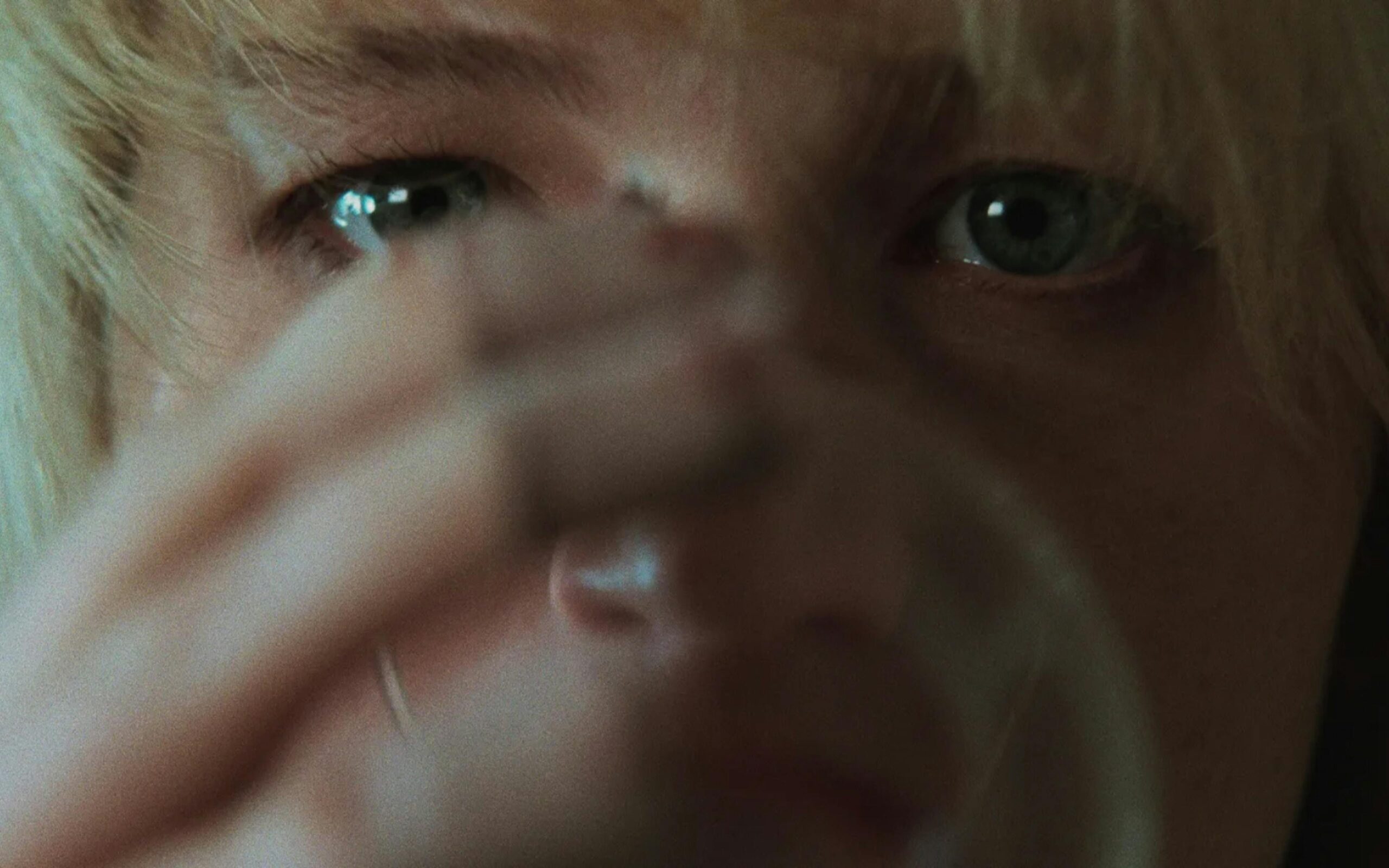 Una scena di Die My Love (fonte: Excellent Cadaver Black Label Media)