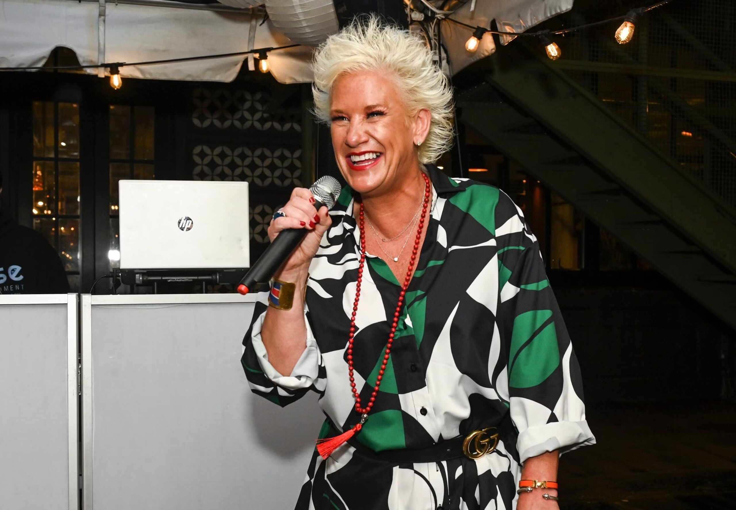 Anne Burrell
