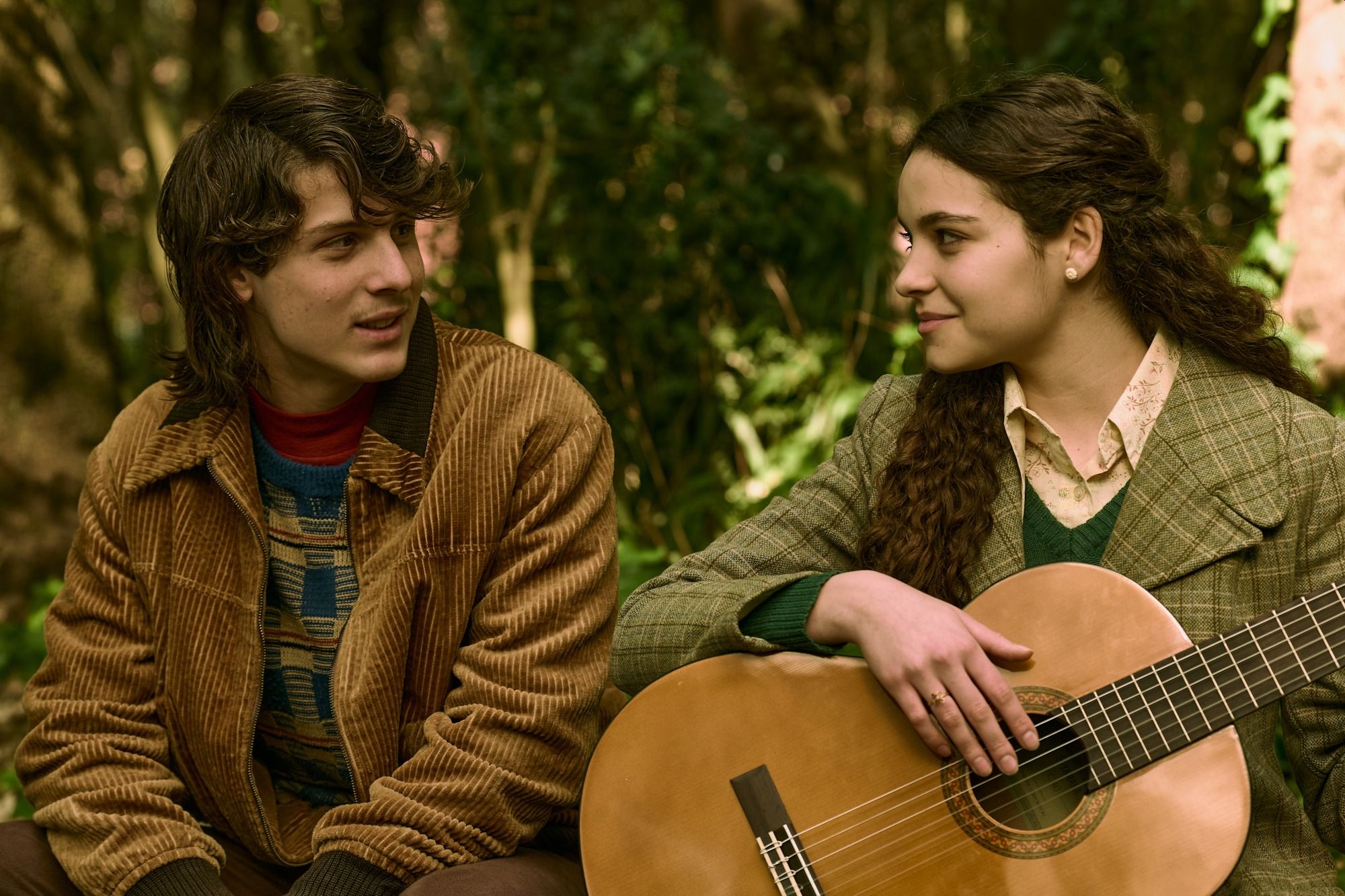 Pietro Savastano (Luca Lubrano) e Imma (Tullia Venezia) in Gomorra Le Origini