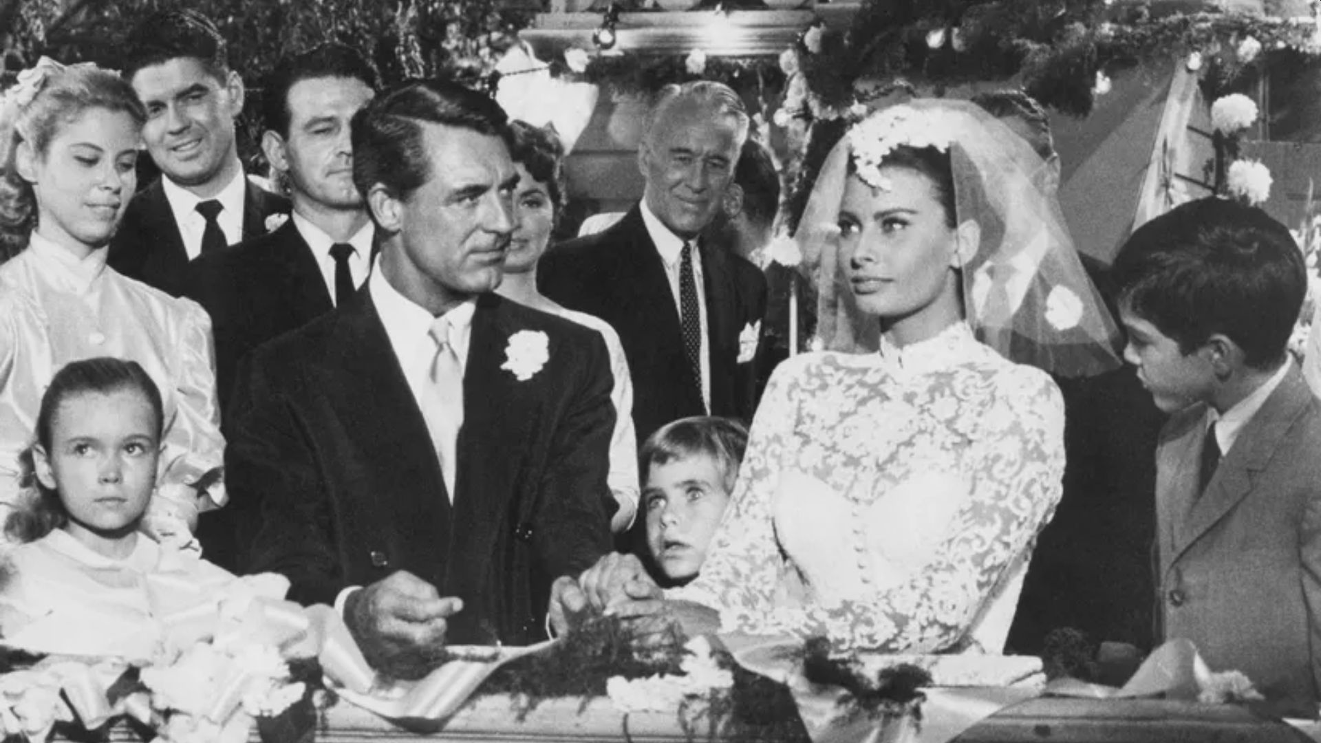 Sophia Loren e Cary Grant in Un marito per Cinzia 