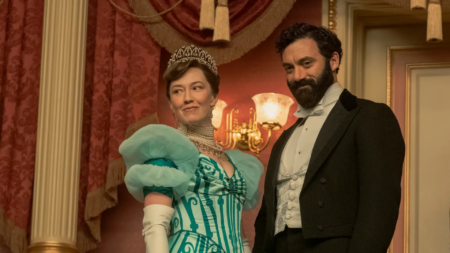 The Gilded Age 3, la recensione: Intrighi, scandali e crinoline nella stagione più audace Una scena di The Gilded Age 3 (fonte: NOW)