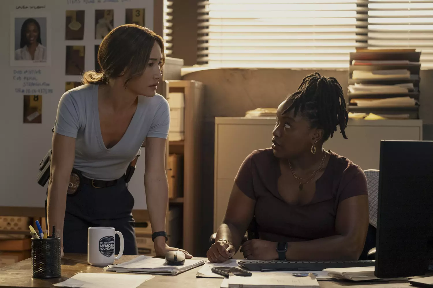 Ballard: una scena della serie tv. 