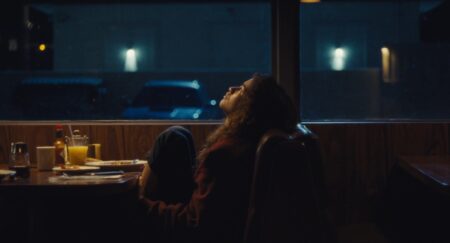 Una scena di EUPHORIA – SPECIALE “Trouble Don’t Last Always” (Rue Special Part 1) (fonte: Sky)