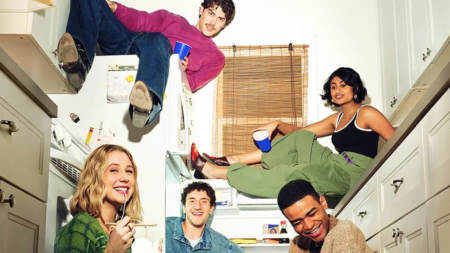 Una scena di Adults (fonte: Disney+)